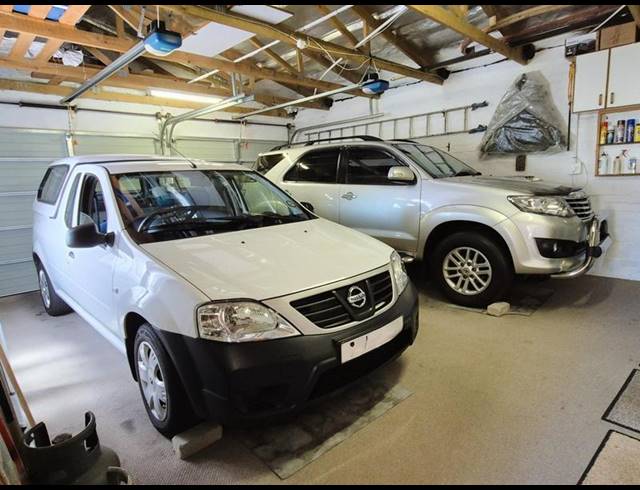 3 BEDROOM HOUSE FOR SALE IN KLEINBAAI